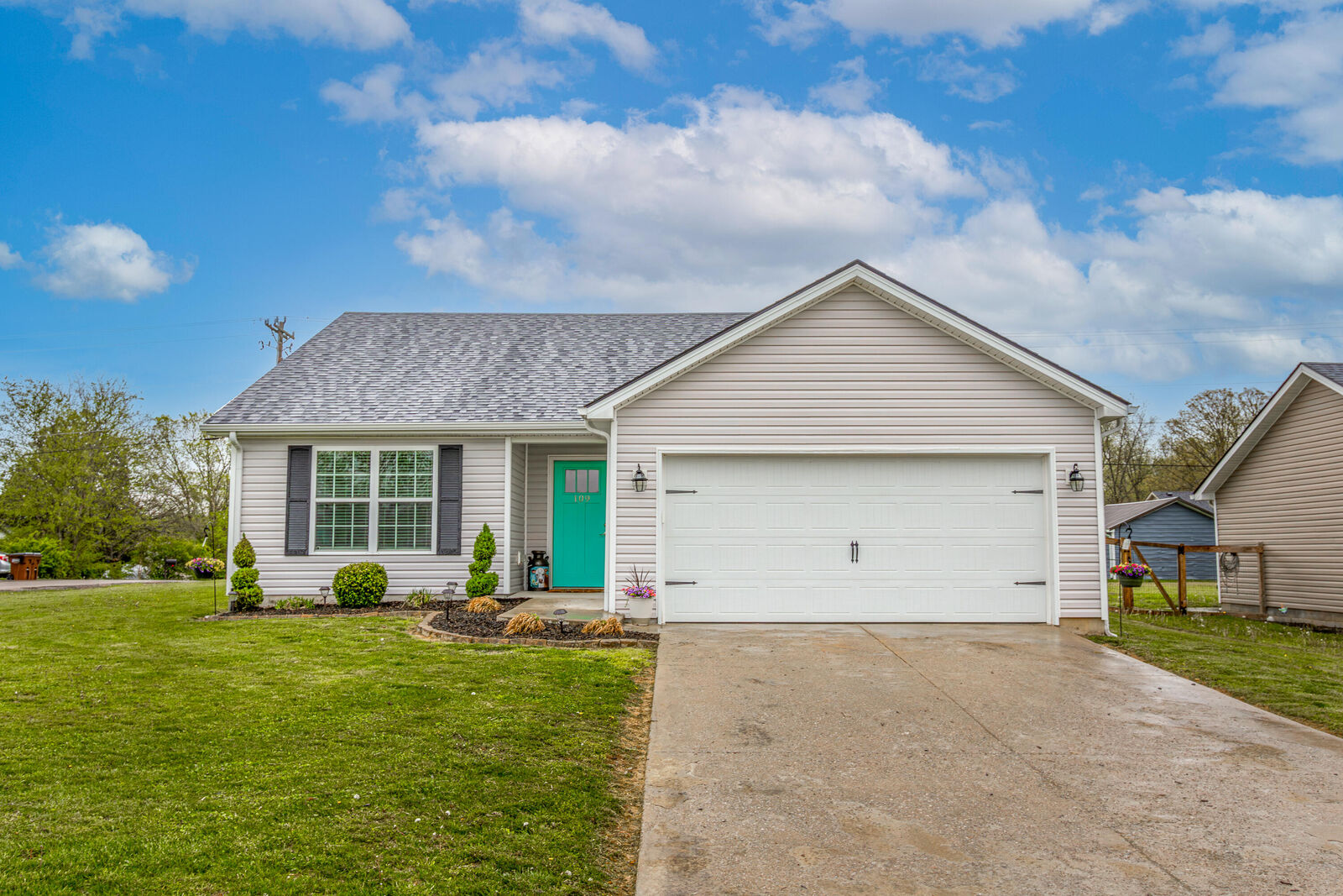 Property Photo:  109 Norma Drive  KY 40475 