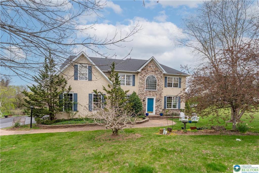 Property Photo: 1132 Wendler Circle PA 19465