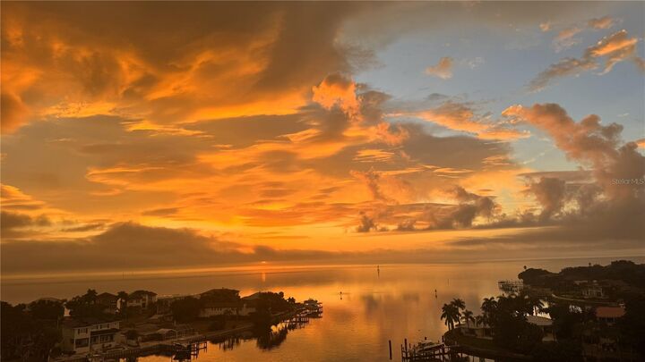 Property Photo:  1325 Snell Isle Boulevard NE 911  FL 33704 