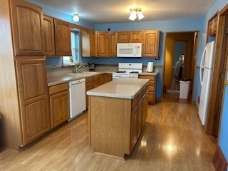 Property Photo: 5946 S Nashville Avenue IL 60638