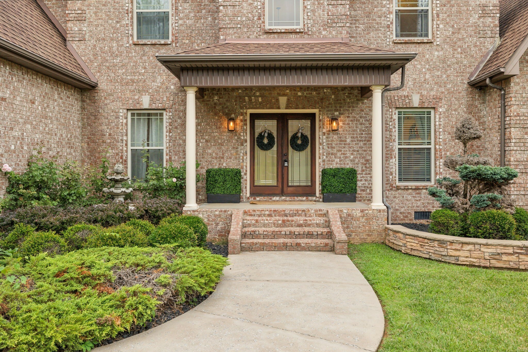 Property Photo: 1212 Twin View Dr TN 37128