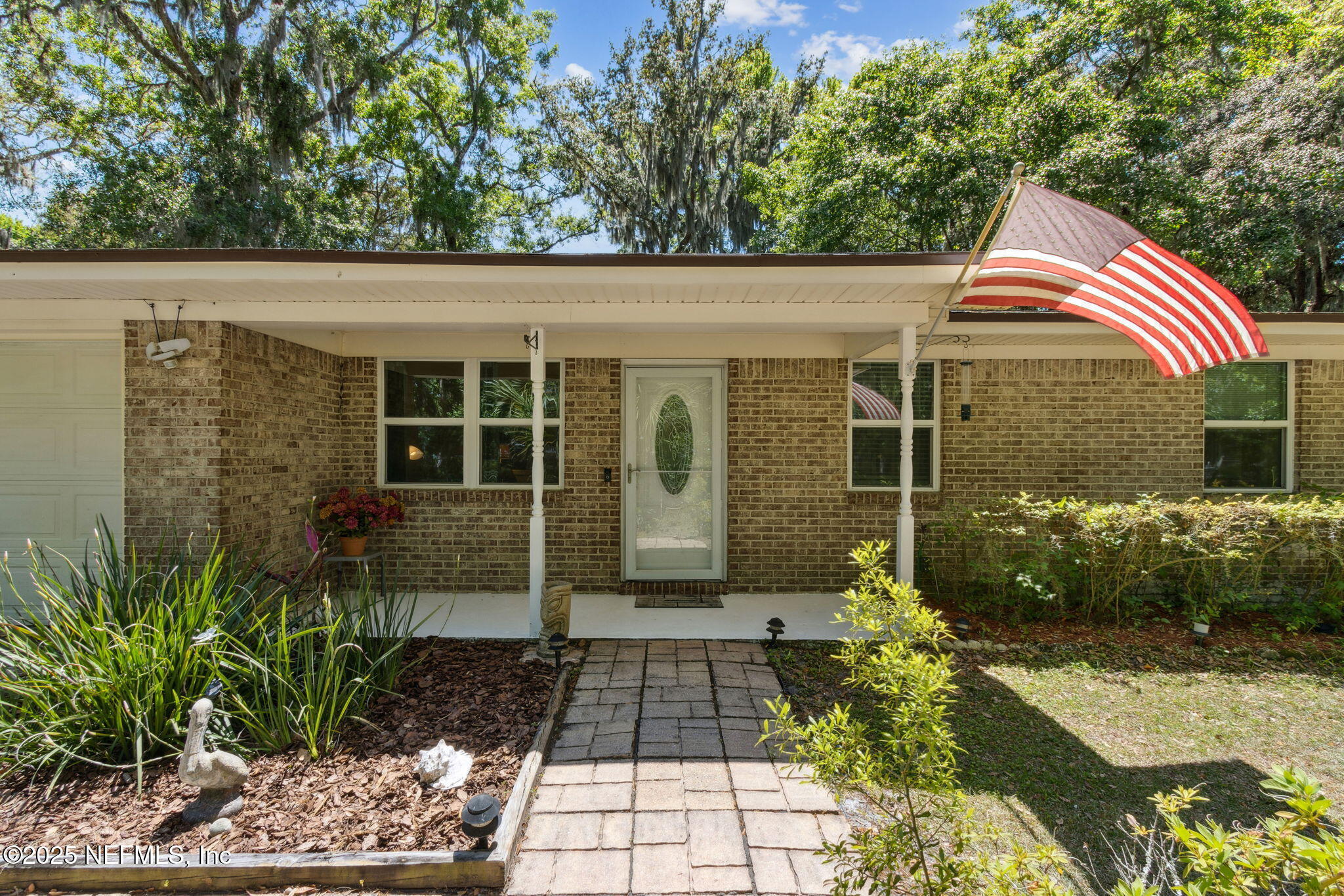 Property Photo:  97176 Morgans Way  FL 32097 