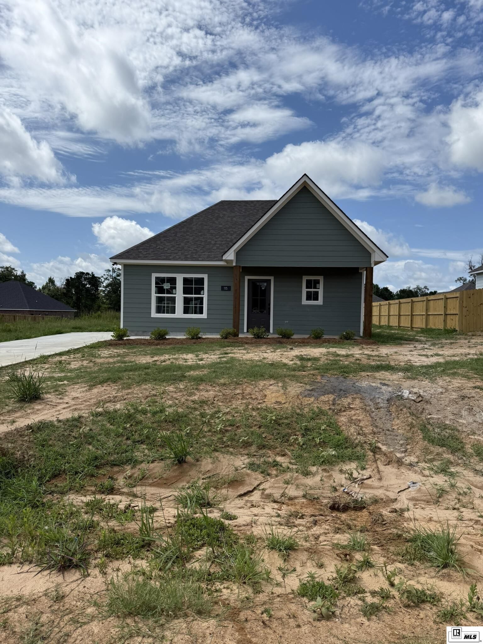 Property Photo:  115 Baywood Lane  LA 71270 