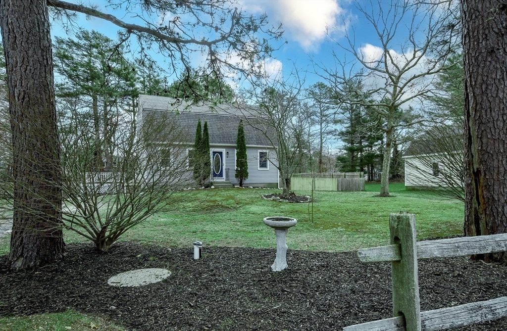 Property Photo: 40 Bonney Briar Dr MA 02360