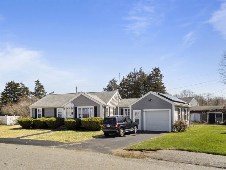 Property Photo:  14 Greystone Ave  MA 01835 