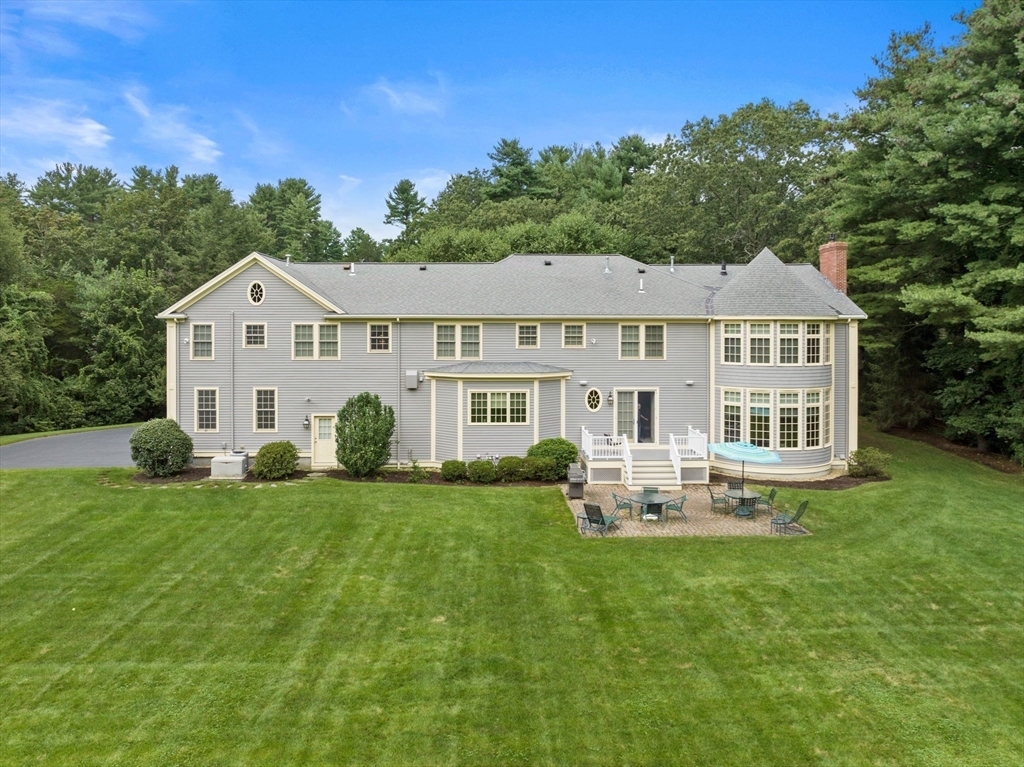 Property Photo: 15 Rockport Rd MA 02493