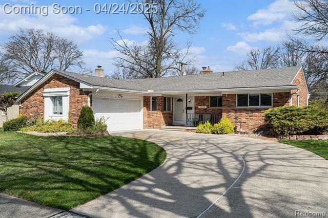 26030 Shirley Lane  Dearborn Heights MI 48127 photo