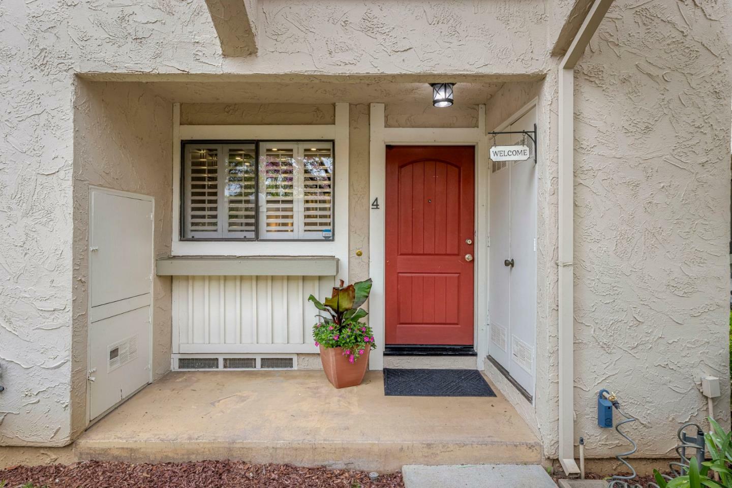 Property Photo: 260 West Dunne Avenue 4 CA 95037