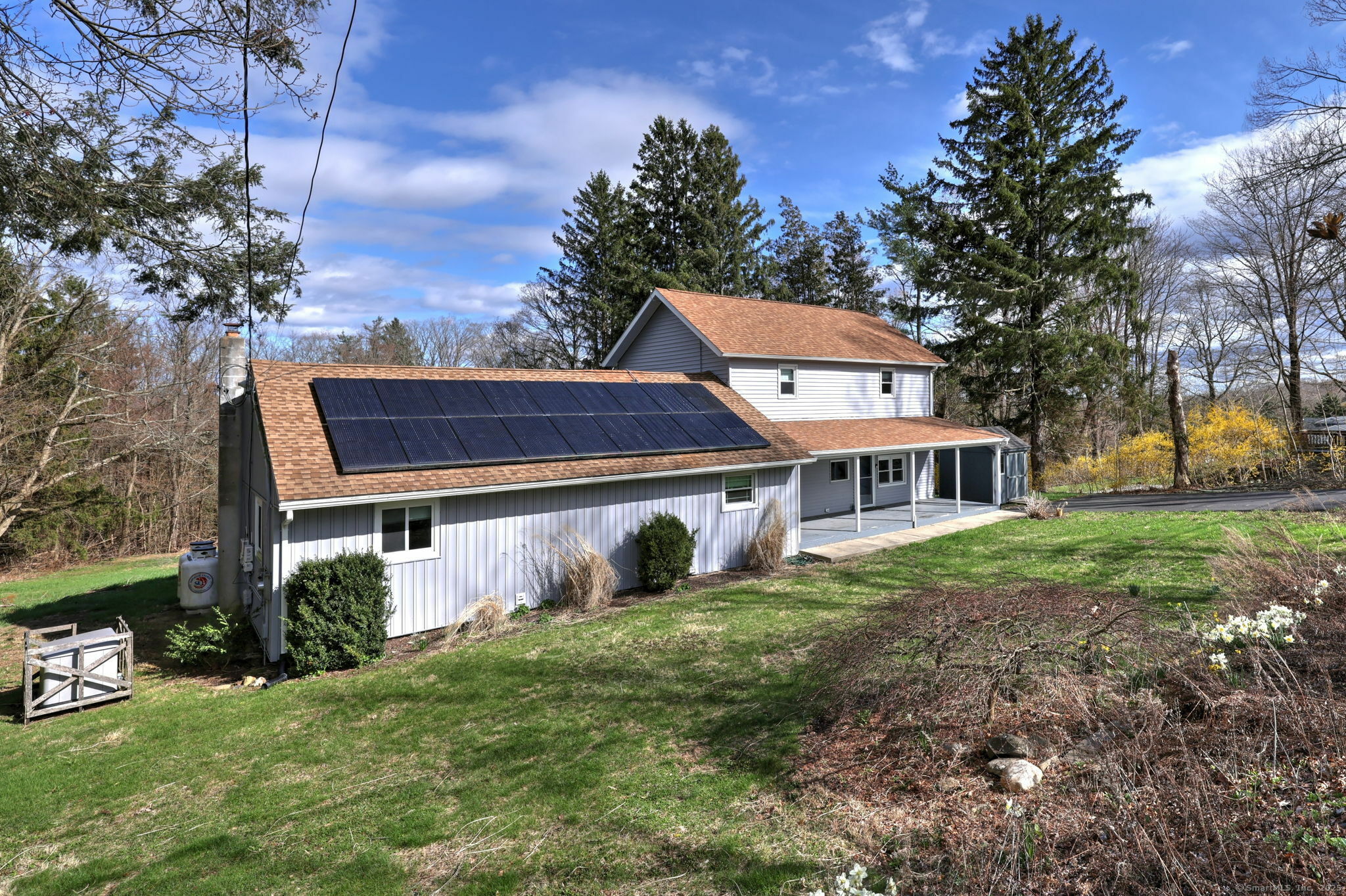 Property Photo: 354 Sperry Road CT 06524
