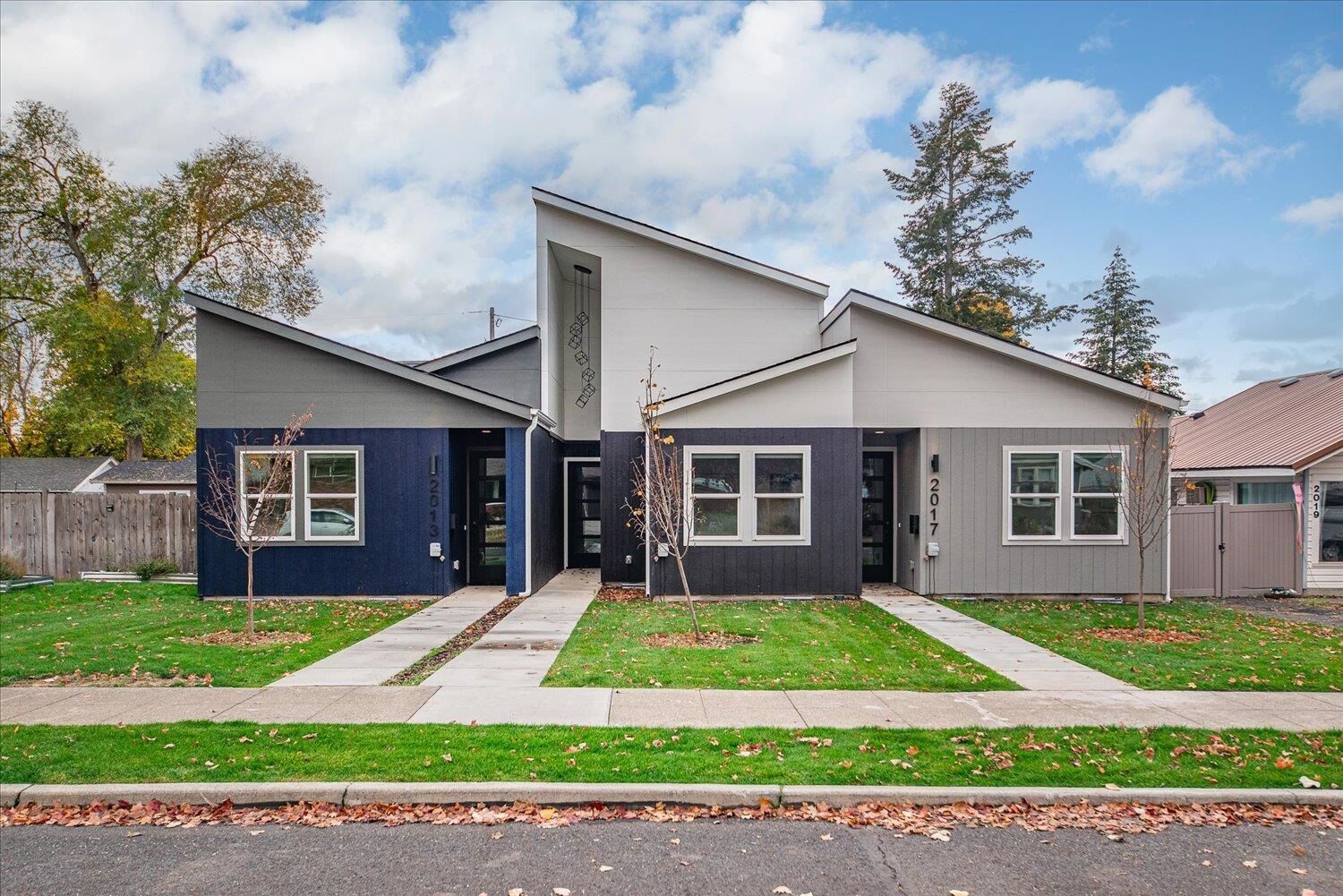 Property Photo: 2013 W Nora Ave 2015 &Amp 2017 WA 99205