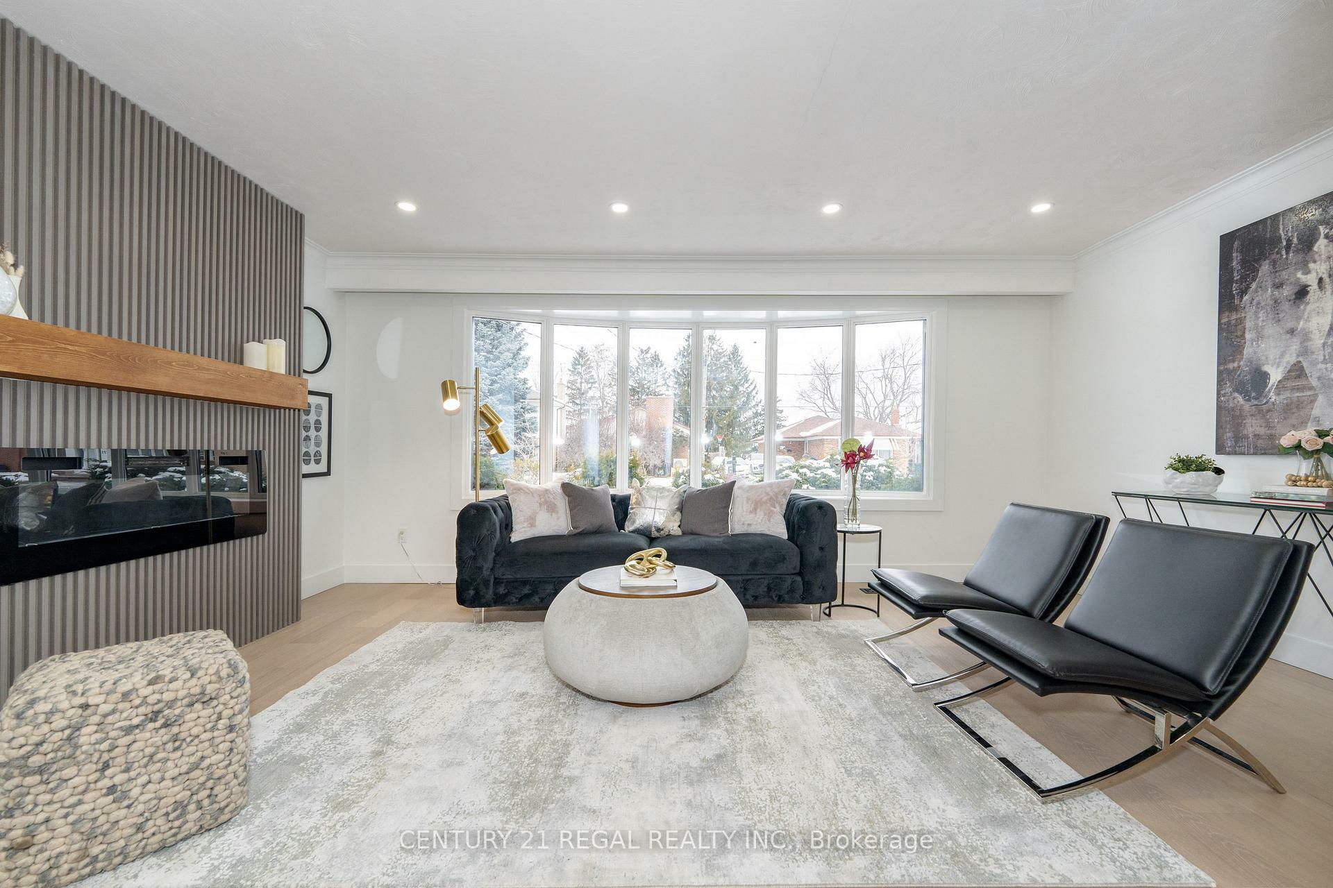 Property Photo: 65 Mooregate Avenue ON M1K 3V9