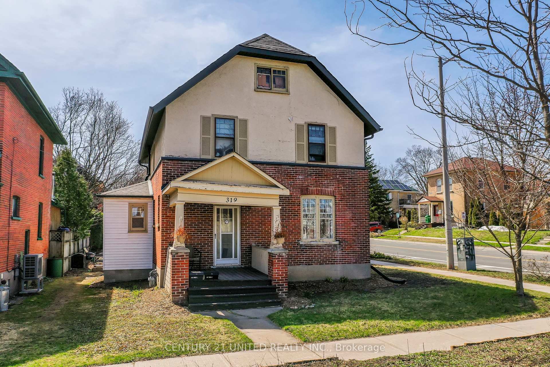 Property Photo: 319 Elias Avenue ON K9J 5G8