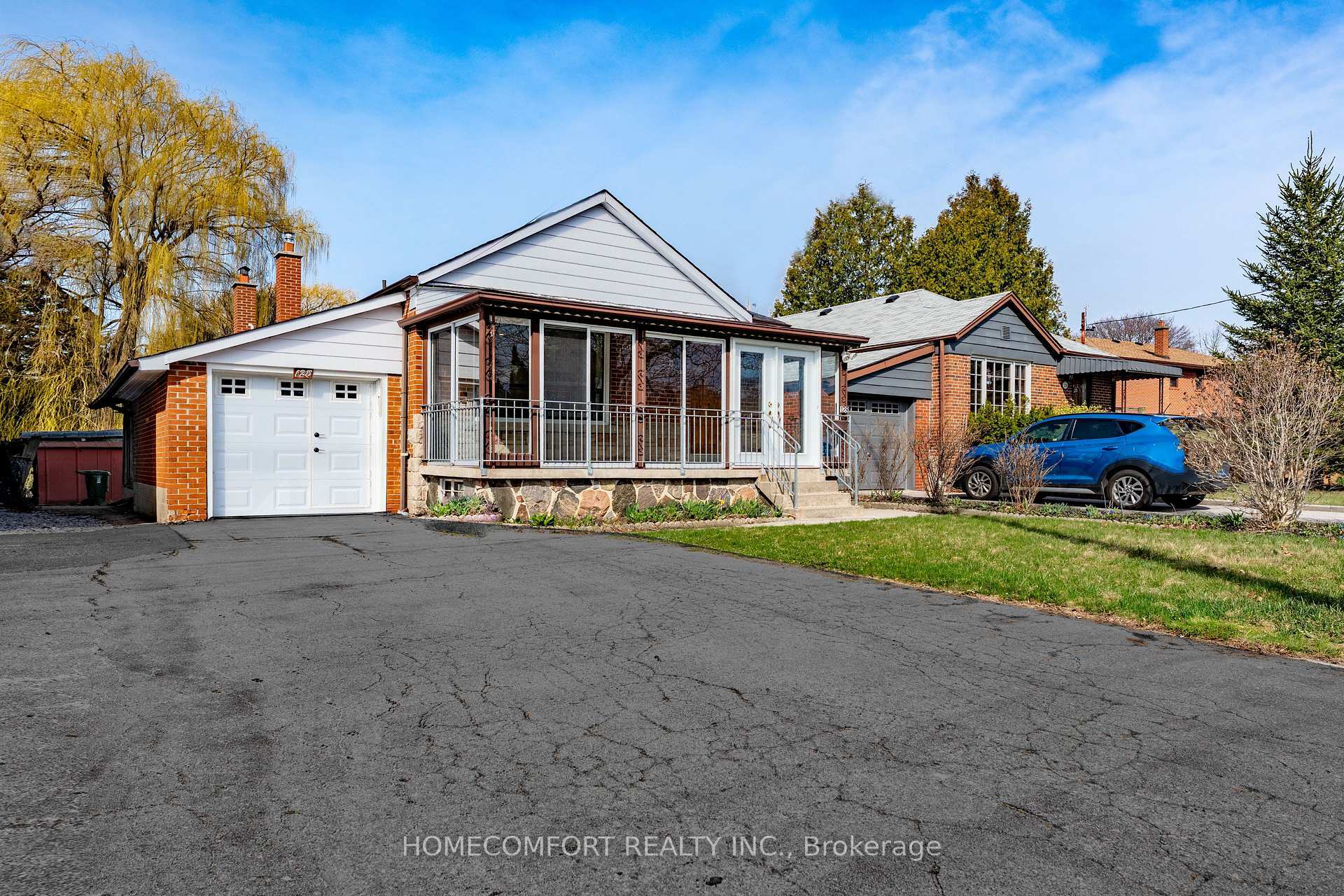 Property Photo:  128 Rexleigh Drive  ON M4B 2N3 