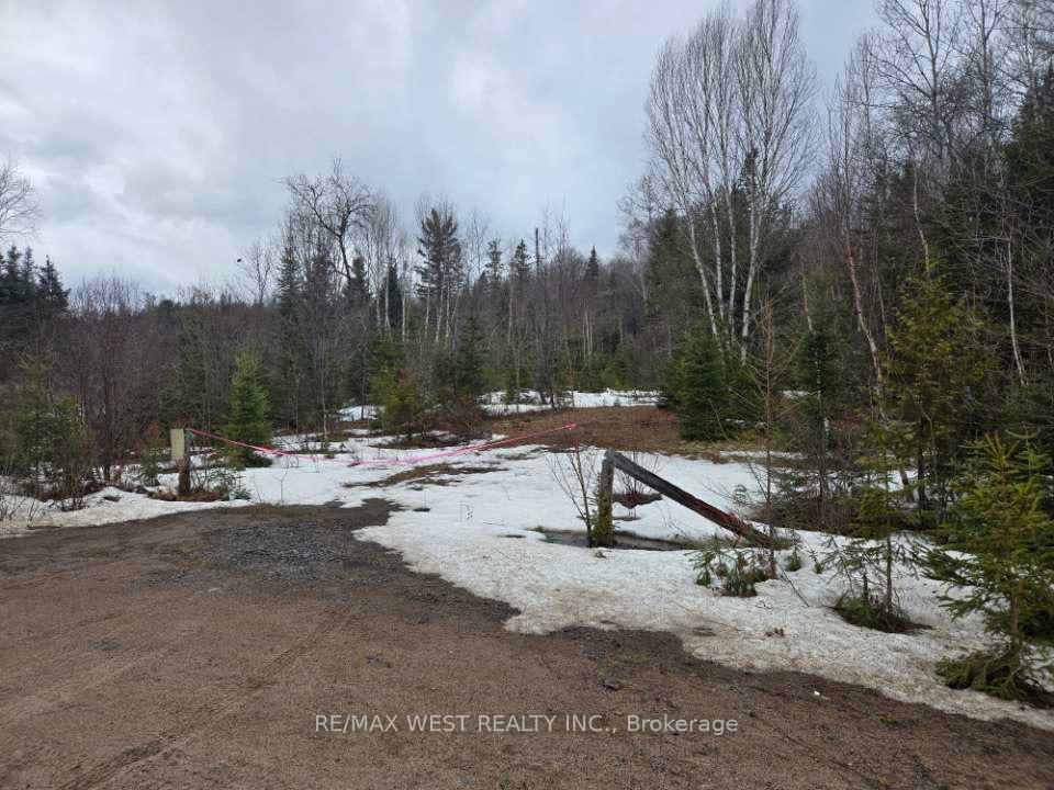 Property Photo: 1140 Widdifield Station Road ON P1B 8G2