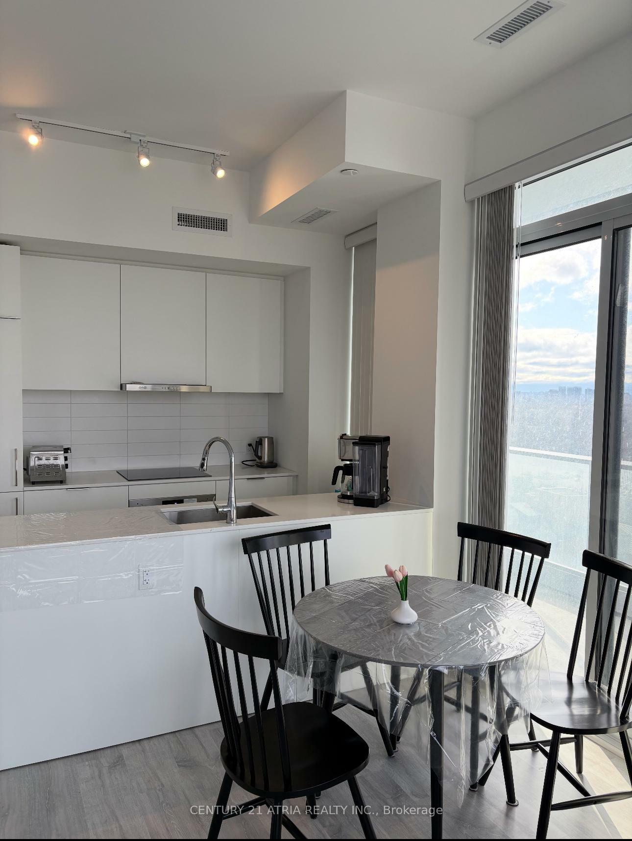 Property Photo: 8 Olympic Garden Drive S1907 ON M2M 0B9
