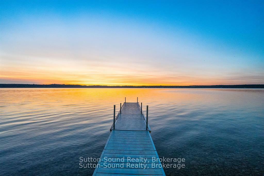 Property Photo:  146 Sunset Boulevard  ON N0H 2T0 