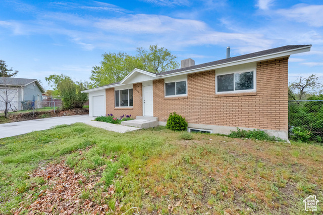 Property Photo: 5148 W Redflower Cir UT 84120