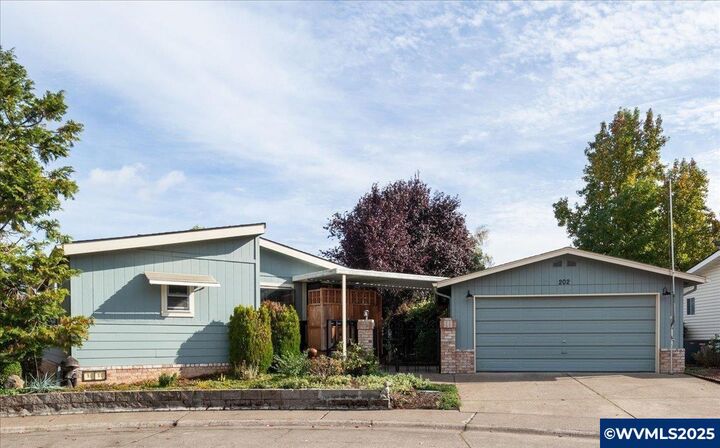 2120 Robins (#202) Ln SE 202  Salem OR 97306 photo