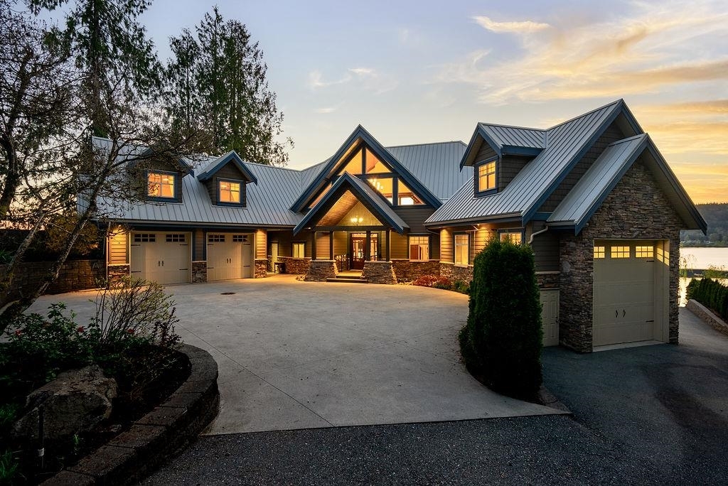 Property Photo: 9663 Silverglen Drive BC V4S 1J2