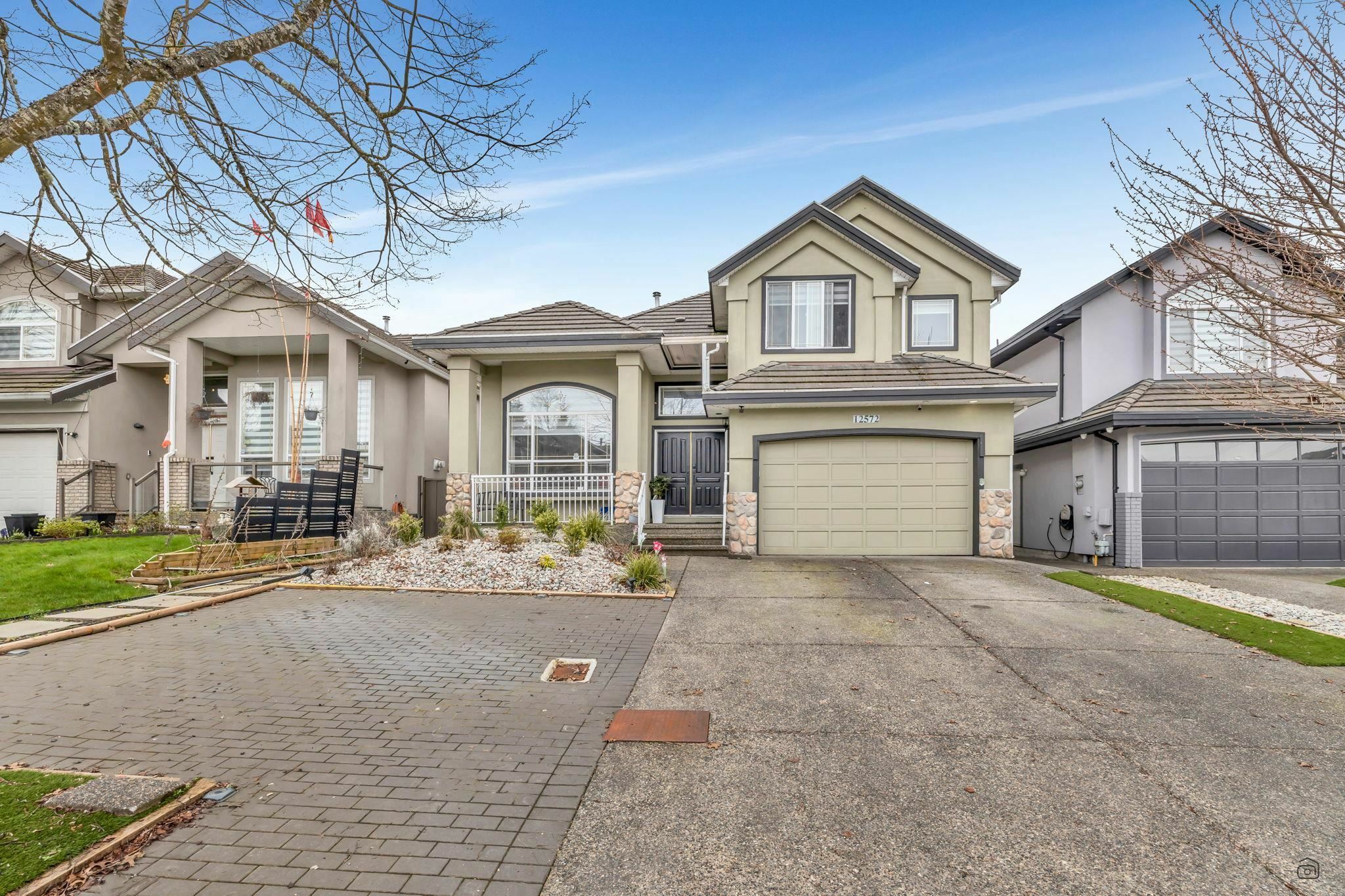 Photo de la propriété: 12572 62B Avenue BC V3X 3M9