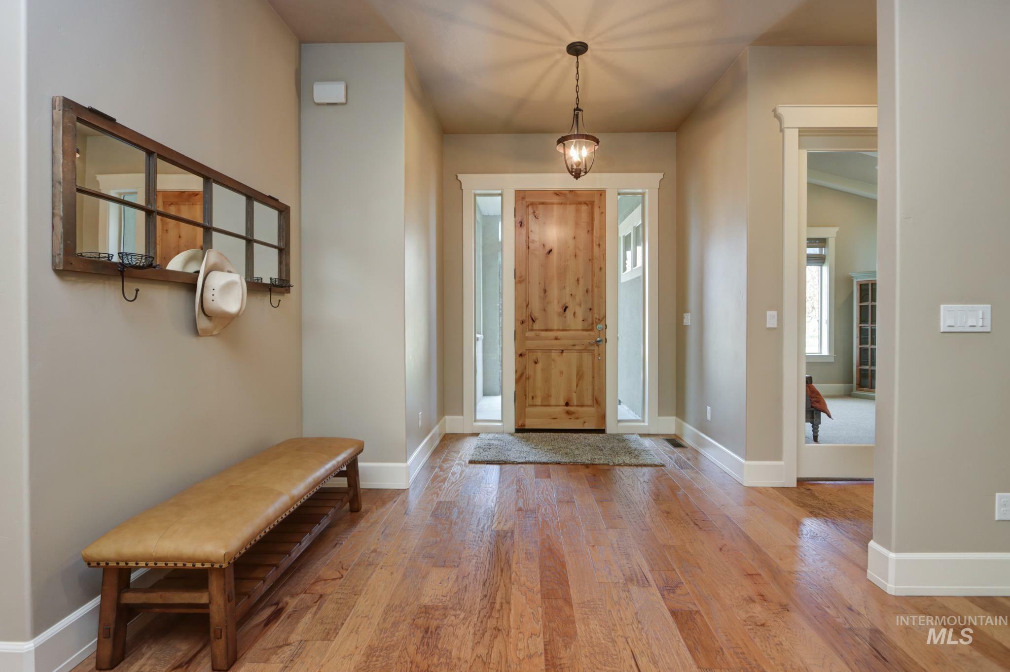 Property Photo: 1856 N Livorno Way ID 83616-5228