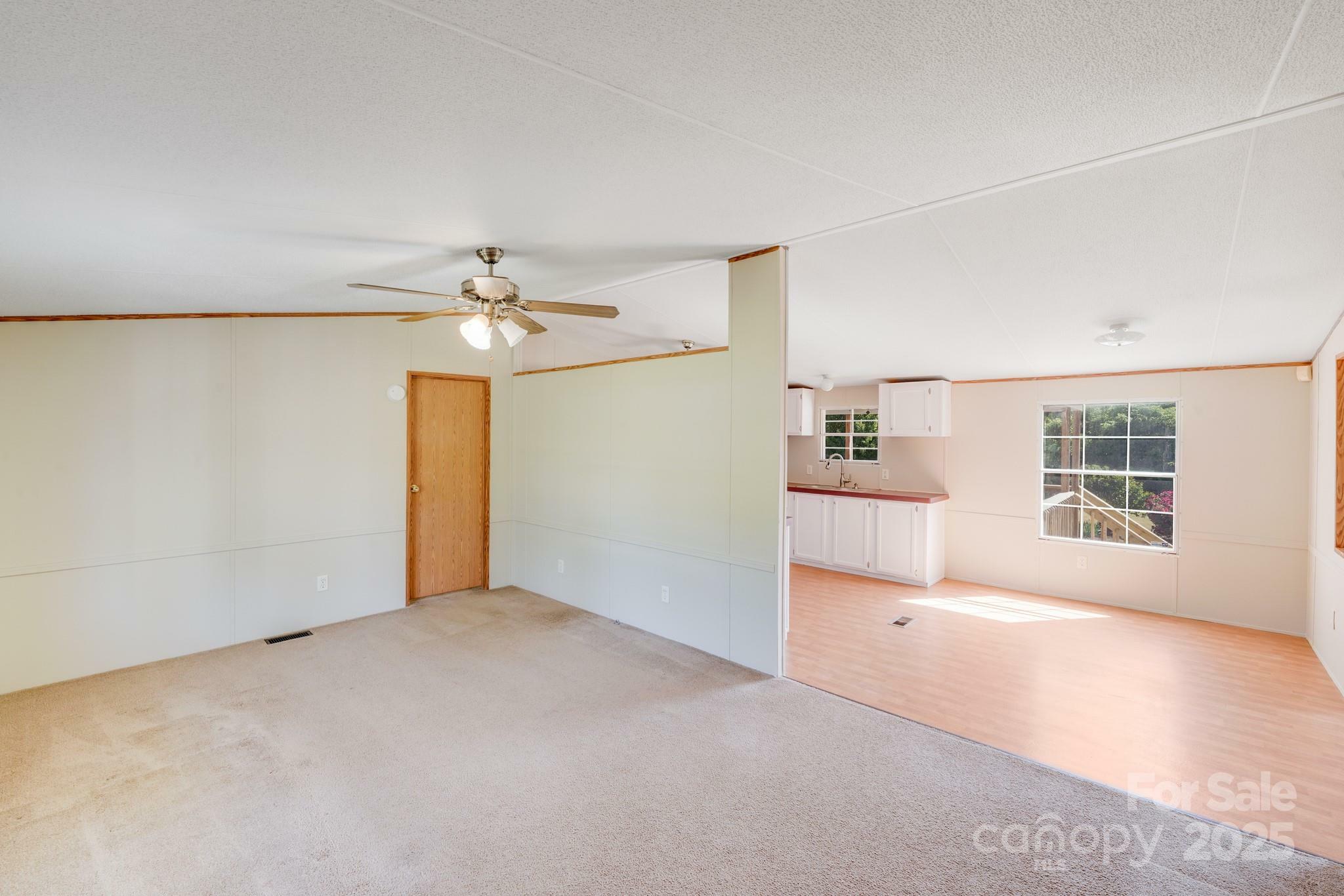 Property Photo: 4408 Robins Nest Road NC 28027
