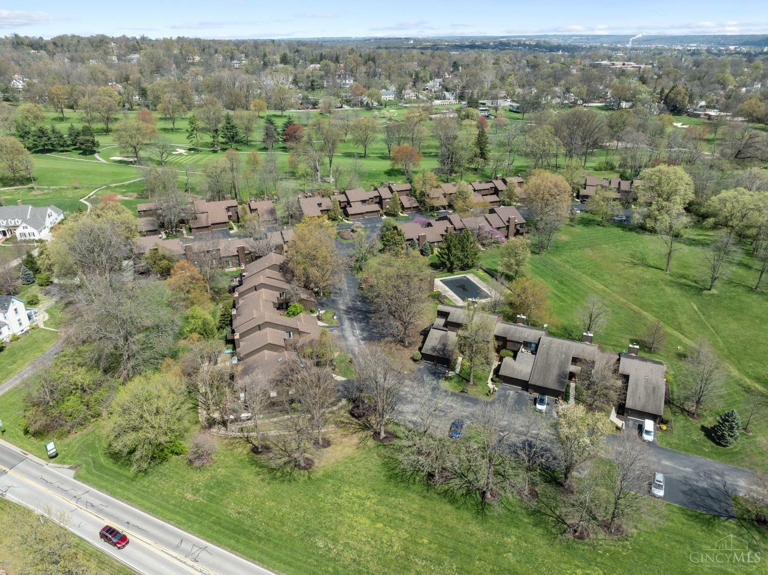 Property Photo: 8591 Wyoming Club Drive OH 45215