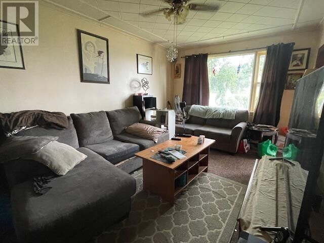 Property Photo: 424 & 428 Government St ON P8N 2P5
