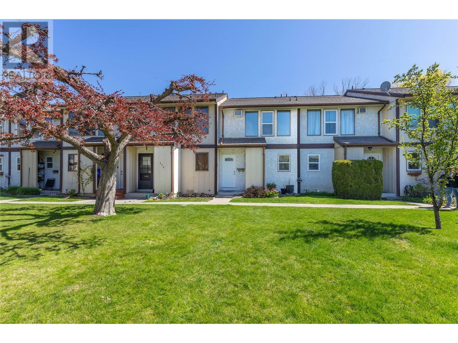Property Photo: 4100 24 Avenue 105 BC V1T 1M2
