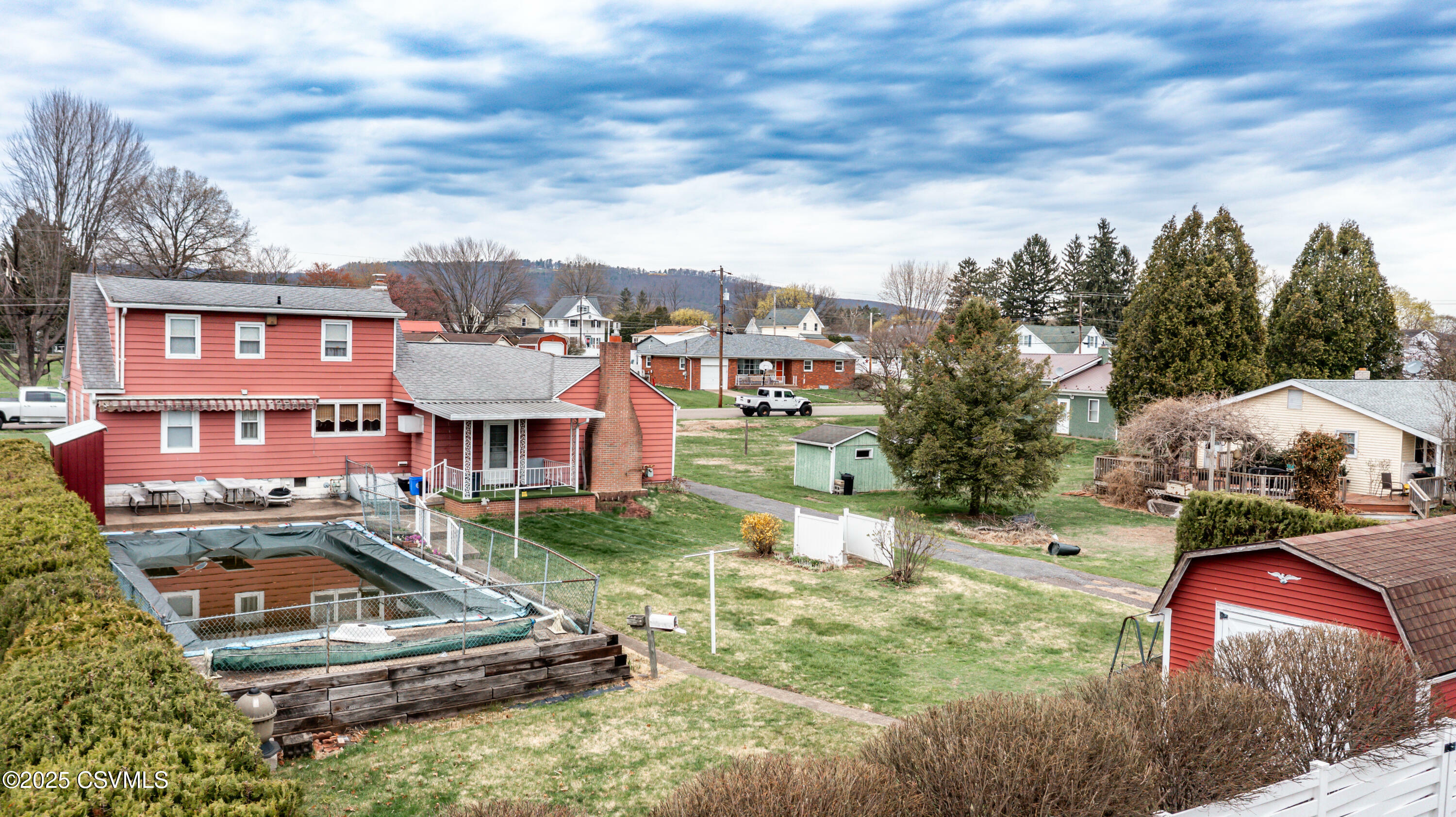 Property Photo: 1522 First Avenue PA 18603