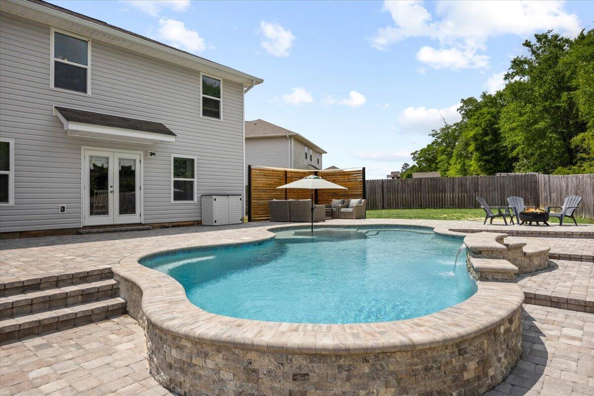 Property Photo: 3129 Partridge Drive FL 32539