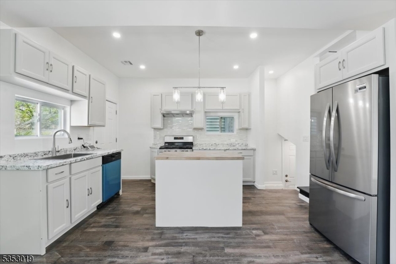 Property Photo: 84 Chelsea Ave NJ 07106