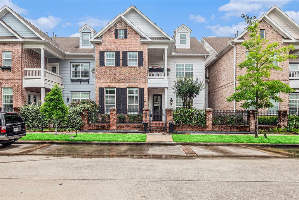 2612 Admiralty Bend Lane  The Woodlands TX 77380 photo