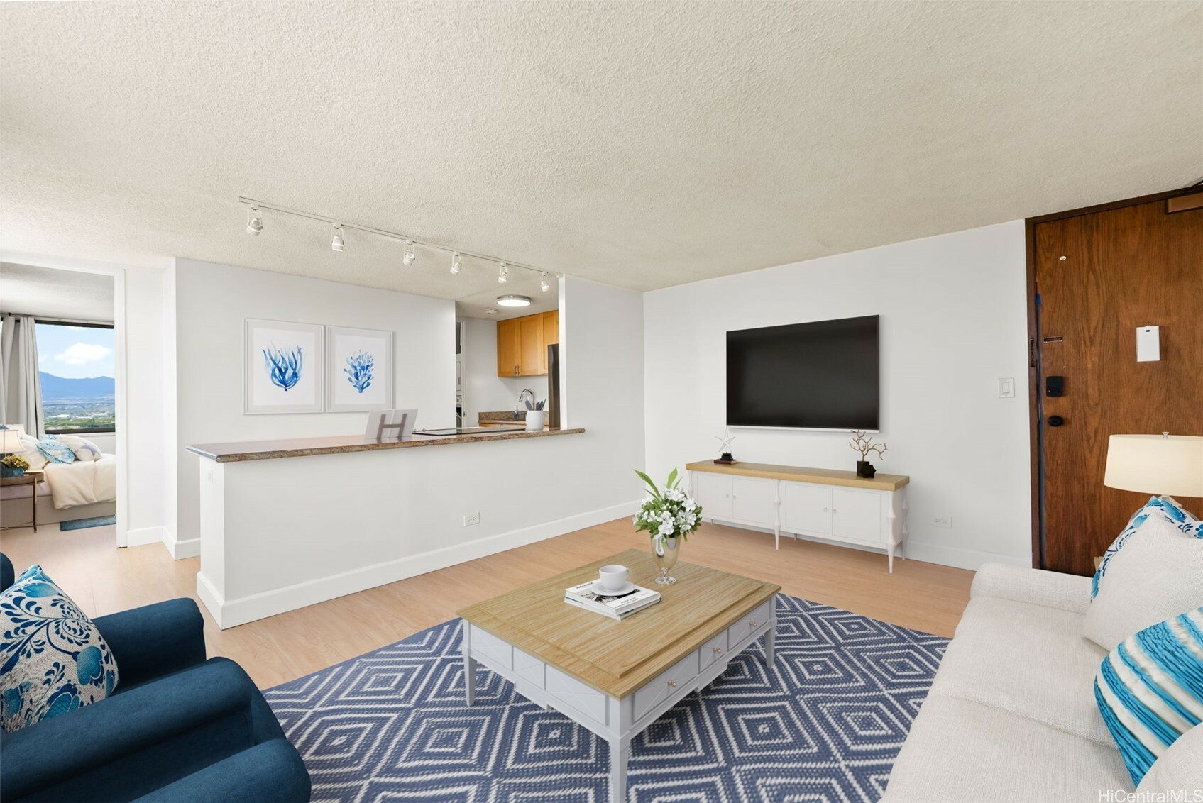 Property Photo: 98-288 Kaonohi Street 2102 HI 96701