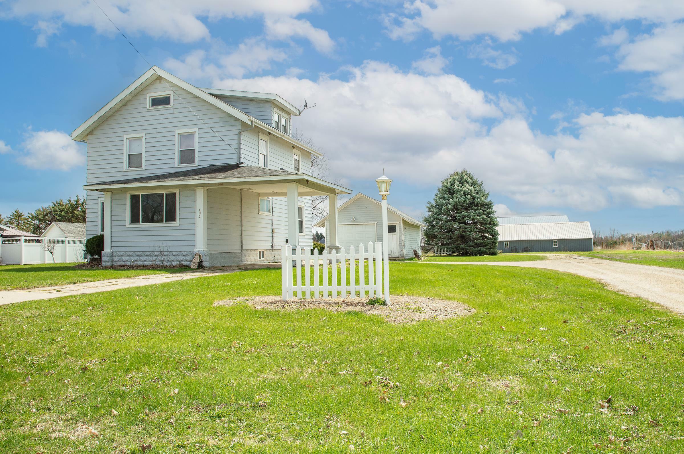 402 Courtland  Greene IA 50636 photo
