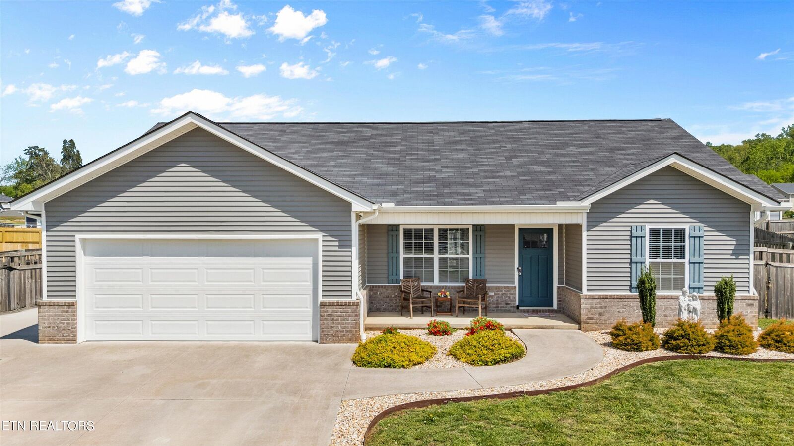 Property Photo:  136 Alders Gate Lane  TN 37774 