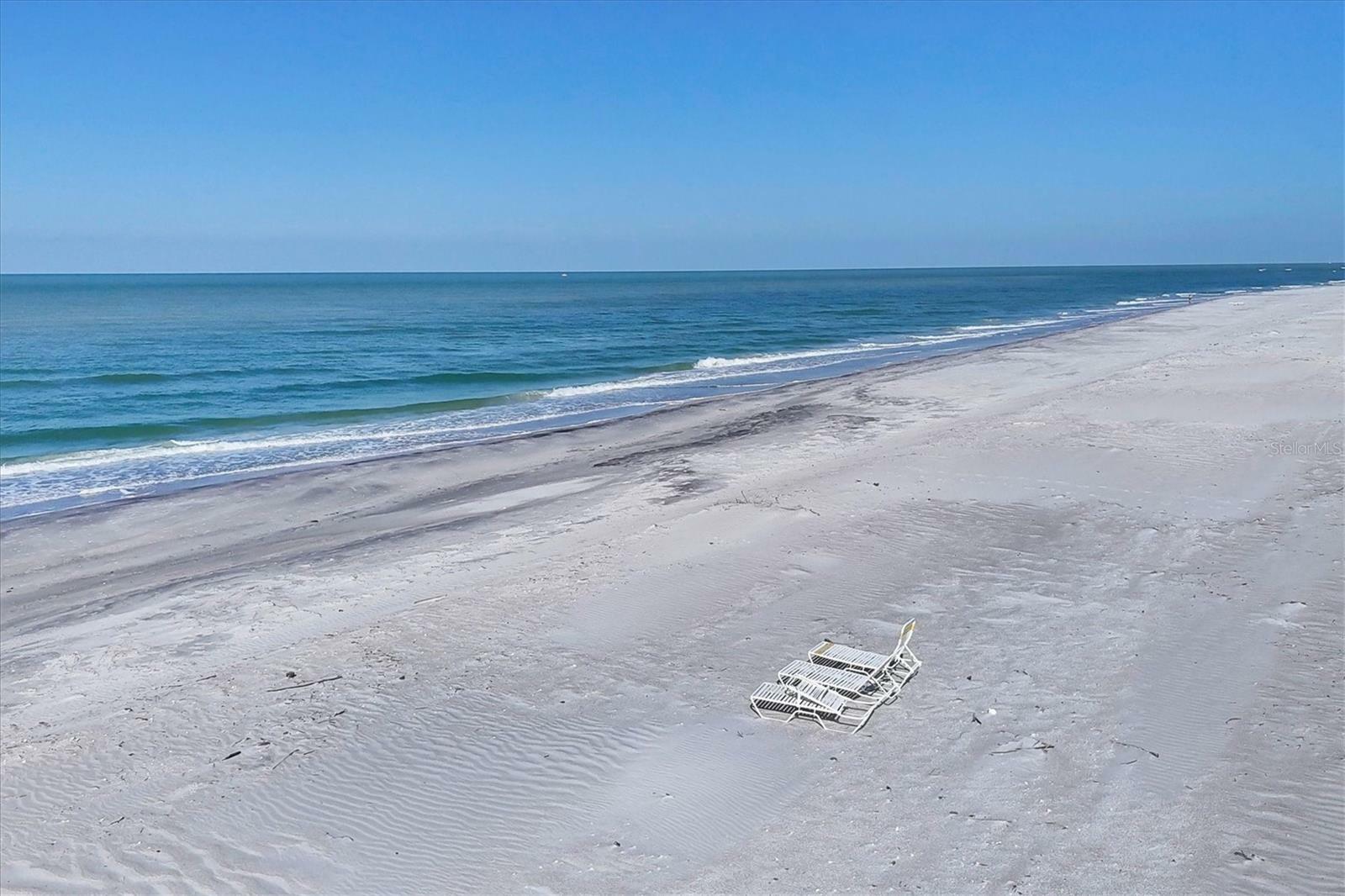 Property Photo: 7470 Palm Island Drive 2813 FL 33946