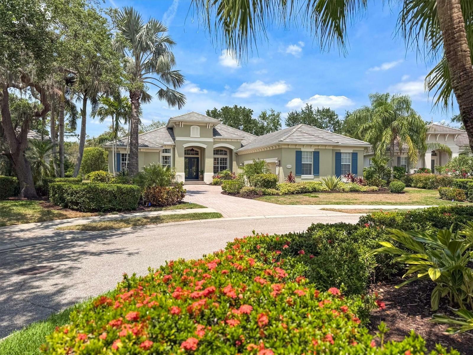 Property Photo: 12311 Newcastle Place FL 34202