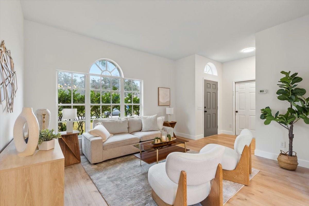 Property Photo: 12531 Blazing Star Drive FL 33626