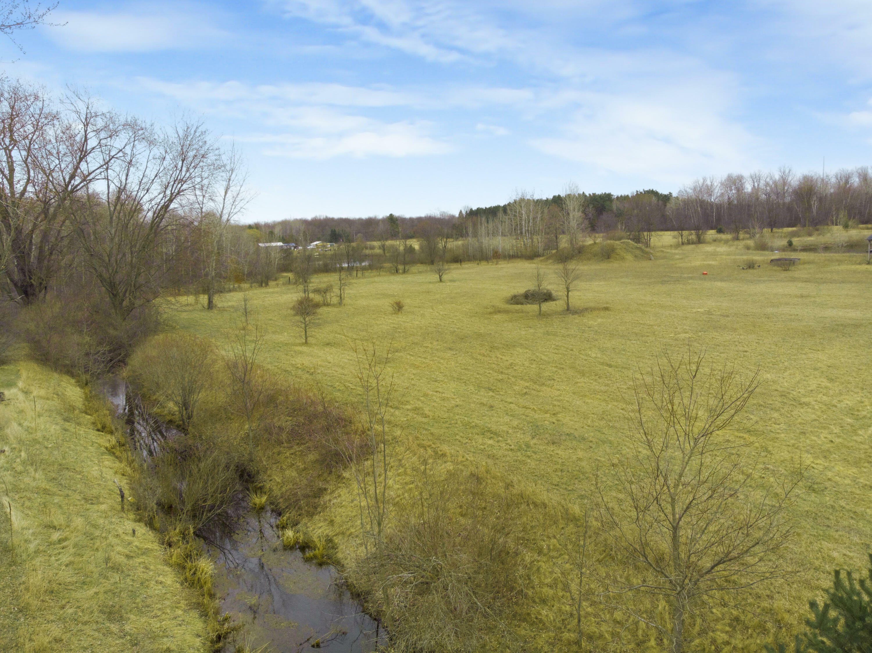 Property Photo: 8692 E Baseline Road MI 48858