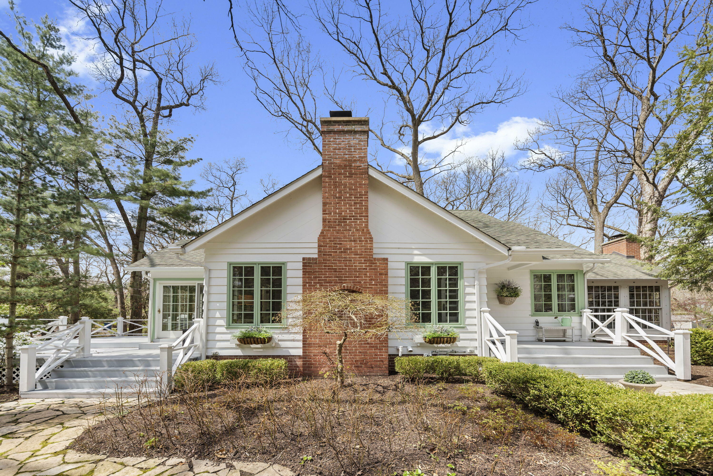 Property Photo: 4034 Hillside Trail MI 49117