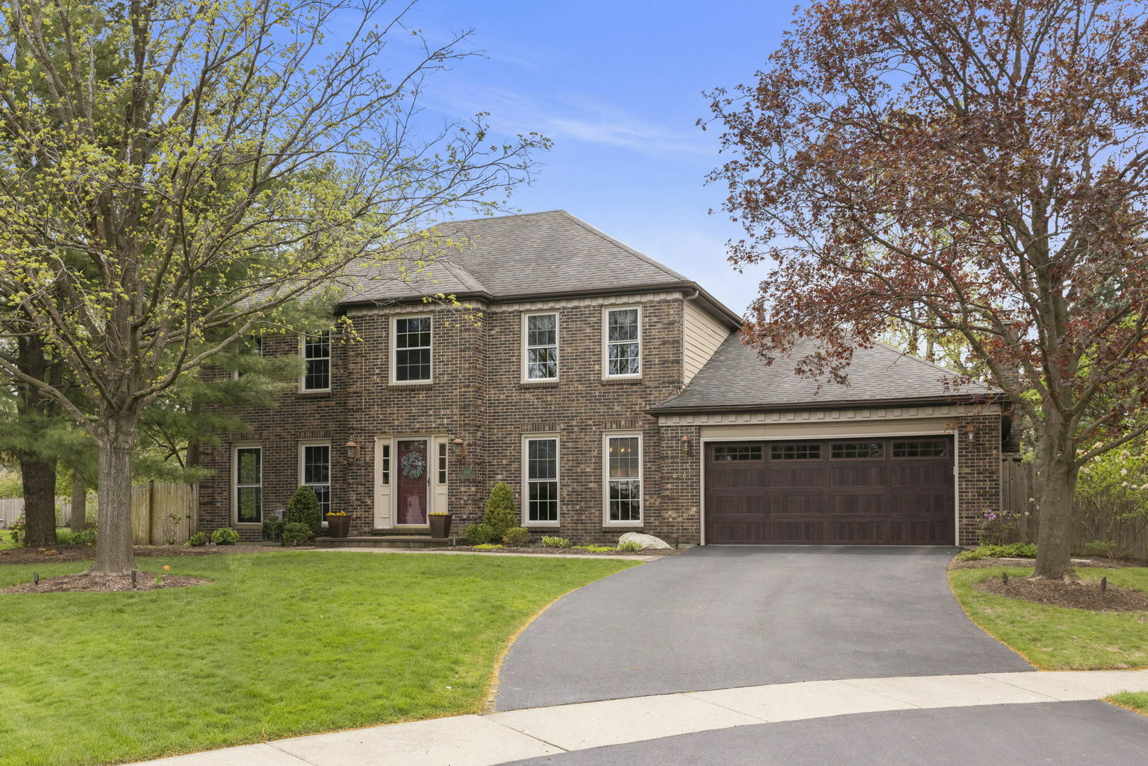 Property Photo:  944 Norwood Court  IL 60540 