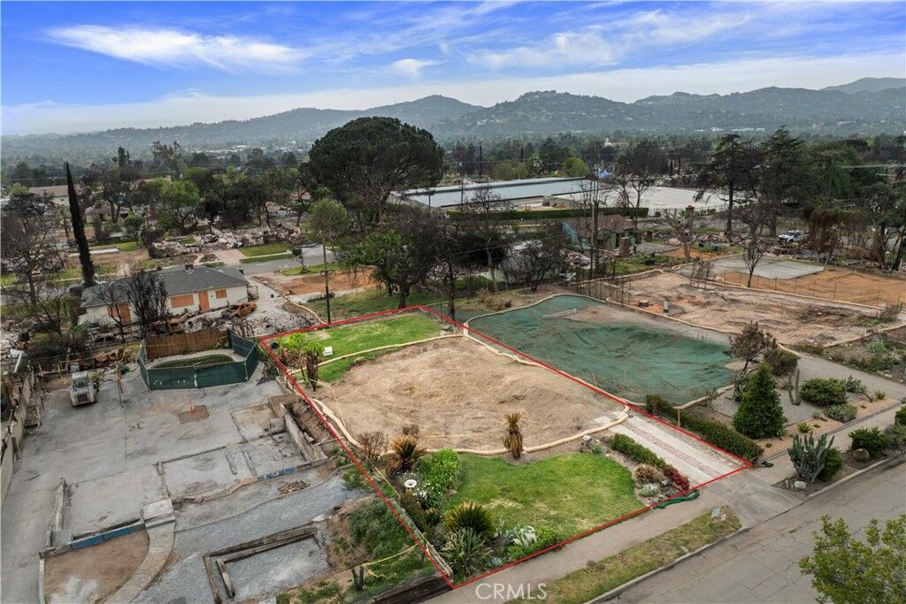 Property Photo:  118 Laurel Drive  CA 91001 