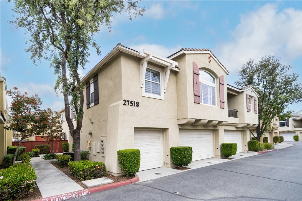 Property Photo: 27518 Hazelhurst Street 1 CA 92562