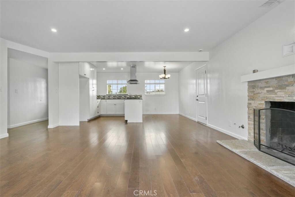Property Photo:  1148 Via Alta  CA 93455 