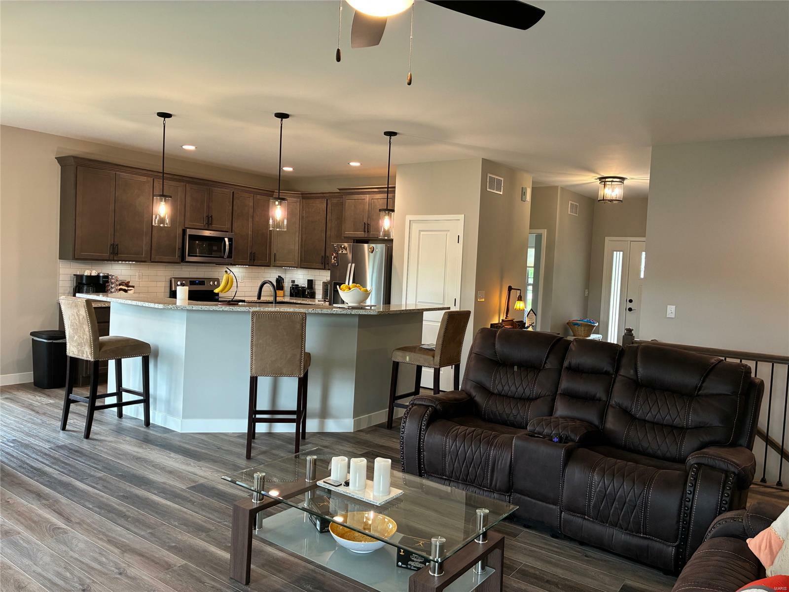 Property Photo: 8085 Villa Valley Lane IL 62232