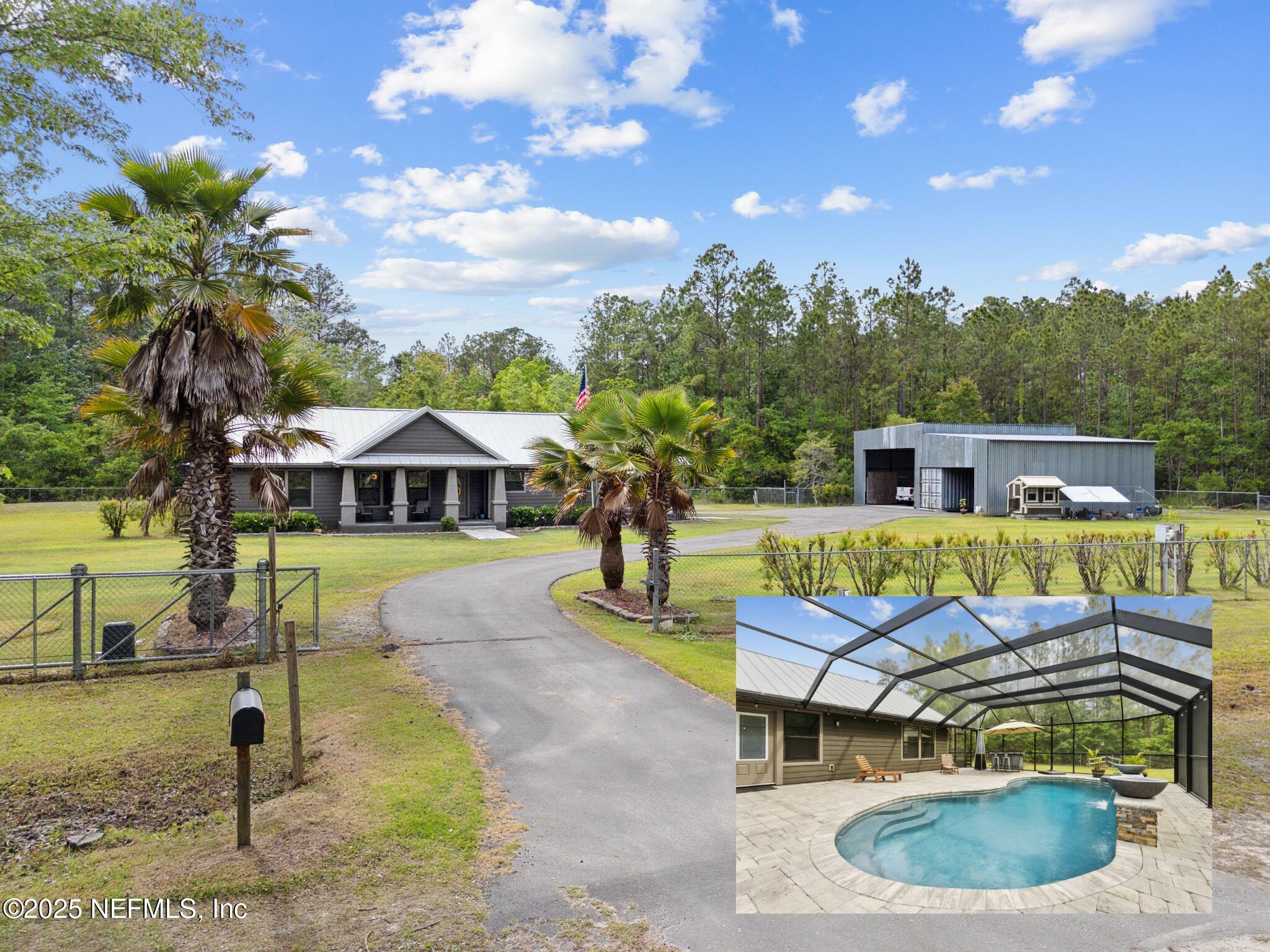 Property Photo: 11624 Chapparell Road FL 32218