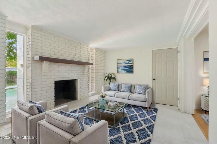 Property Photo:  6524 Solandra Drive  FL 32210 