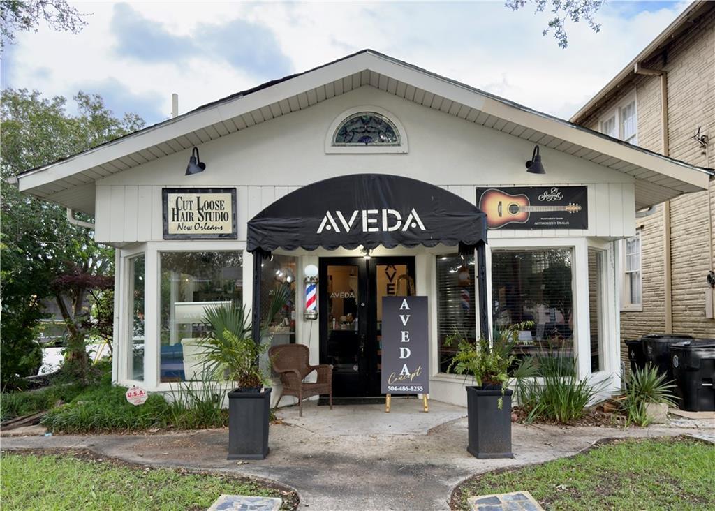 Property Photo: 5537 Canal Boulevard LA 70124