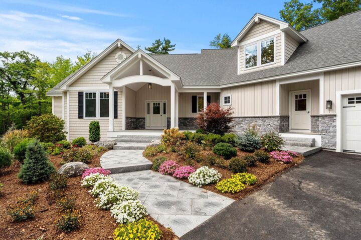 Property Photo: 7 Sundance Lane NH 03304